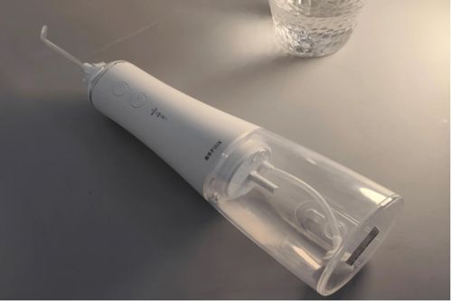 沖牙器哪個品牌好用？2025年排名前十高品質機型匯總，輕松沖洗牙齒
